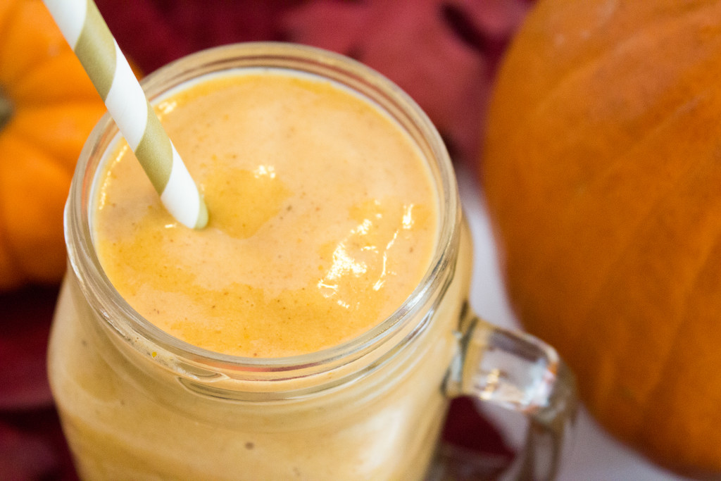 pumpkin spice protein smoothie recipe