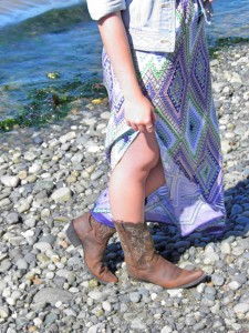 Country Outfitter - boots with dresses